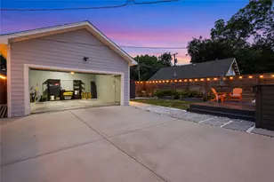 2534 Gladstone Dr, Dallas, TX 75211 - Photo 39