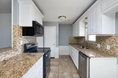 540 Billie Ruth Lane, Hurst, TX 76053 - Photo 11