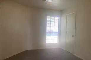 2809 Wimbledon Ct, Garland, TX 75041 - Photo 21