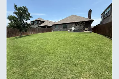 4705 Dorchester Drive, McKinney, TX 75071 - Photo 3
