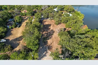 7008 Edgewater Trail, Lake Worth, TX 76135 - Photo 5