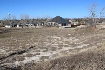 102 Heritage Drive, Boyd, TX 76023 - Photo 3