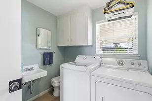 6256 Saratoga Cir, Dallas, TX 75214 - Photo 29