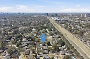 6256 Saratoga Cir, Dallas, TX 75214 - Photo 39