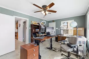 6256 Saratoga Cir, Dallas, TX 75214 - Photo 19