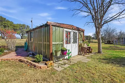 215 Younger Ranch Road, Azle, TX 76020 - Photo 35