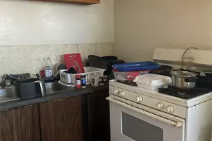 2819 Village Creek Rd, Fort Worth, TX 76105 - Photo 5