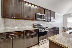 336 Pin Cushion Trail, Burleson, TX 76028 - Photo 11