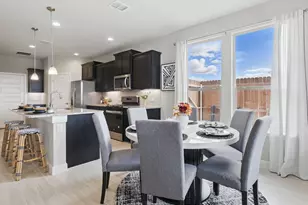 1905 Cherokee Ln, Cleburne, TX 76033 - Photo 11