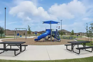 1905 Cherokee Ln, Cleburne, TX 76033 - Photo 35