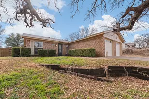 411 Vine St, Weatherford, TX 76086 - Photo 31