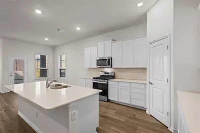 10309 Fall Brook Drive, Aubrey, TX 76227 - Photo 9