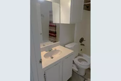 701 W Sycamore Street #103, Denton, TX 76201 - Photo 7