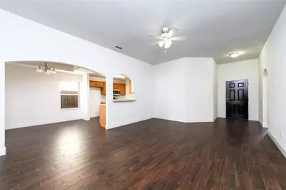 1123 Warrior Drive, Dallas, TX 75253 - Photo 3