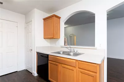 1123 Warrior Drive, Dallas, TX 75253 - Photo 7