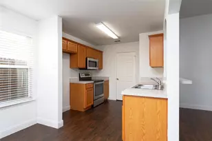 1123 Warrior Dr, Dallas, TX 75253 - Photo 5