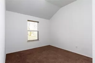 1123 Warrior Dr, Dallas, TX 75253 - Photo 9