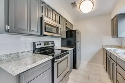 6008 Brentcove Drive, Arlington, TX 76001 - Photo 11