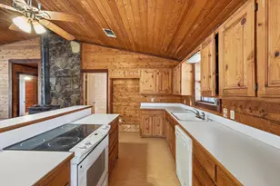 504 Windsor Ln, Springtown, TX 76082 - Photo 17