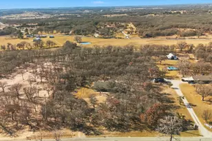 504 Windsor Ln, Springtown, TX 76082 - Photo 37