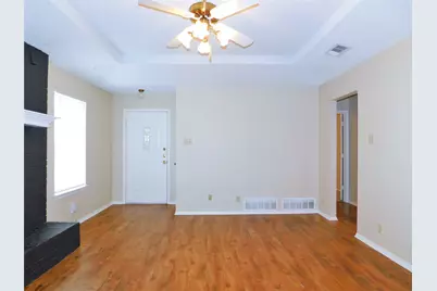 2212 Bolivar Street, Denton, TX 76201 - Photo 3