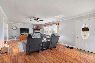 8413 Farm Road 195, Bagwell, TX 75412 - Photo 5