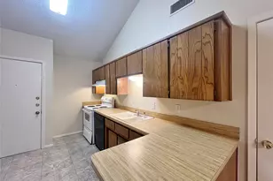 1108 Curtis Dr, Weatherford, TX 76086 - Photo 5