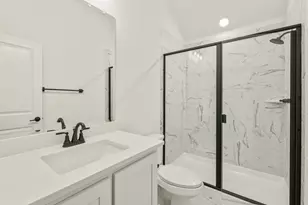 925 Cannes Dr, Red Oak, TX 75154 - Photo 35