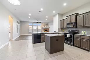 268 Hilltop Dr, Justin, TX 76247 - Photo 17