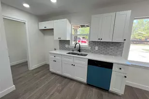 8020 Laura St, North Richland Hills, TX 76180 - Photo 25