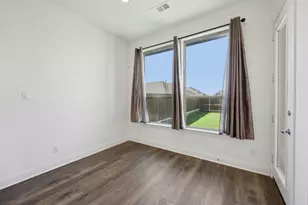 4101 Hawthorn Dr, Aubrey, TX 76227 - Photo 19