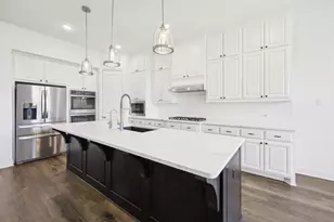 4101 Hawthorn Dr, Aubrey, TX 76227 - Photo 9