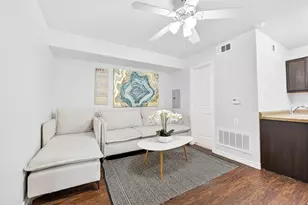 9829 Walnut St, Dallas, TX 75243 - Photo 7