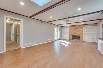 2601 S Glenbrook Drive, Garland, TX 75041 - Photo 11