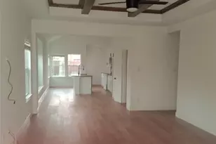 1212 S Rockwall Ave, Terrell, TX 75160 - Photo 3