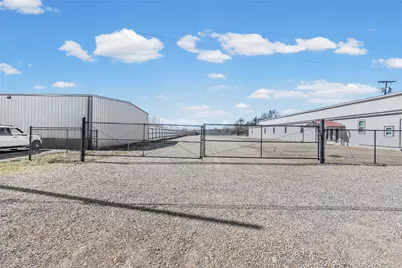 2301 N Main Street, Paris, TX 75460 - Photo 9