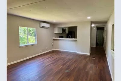 914 Pawnee Trail, Granbury, TX 76048 - Photo 5