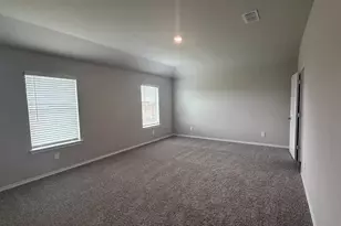 8512 Dunnstown Dr, Fort Worth, TX 76131 - Photo 3