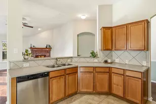 11217 Clover Knoll Dr, Frisco, TX 75035 - Photo 13