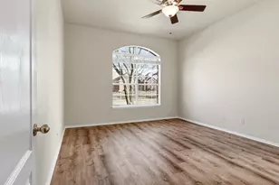 11217 Clover Knoll Dr, Frisco, TX 75035 - Photo 3