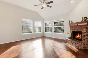 11217 Clover Knoll Dr, Frisco, TX 75035 - Photo 11