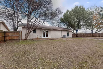 5516 Laredo Lane, Garland, TX 75043 - Photo 31