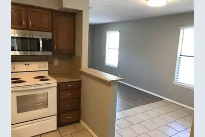 118 Maple Street #A, Arlington, TX 76011 - Photo 11