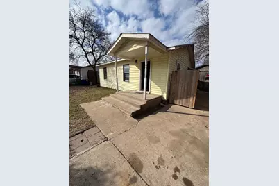 825 Clyde Street, White Settlement, TX 76108 - Photo 3