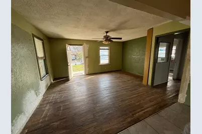 825 Clyde Street, White Settlement, TX 76108 - Photo 7