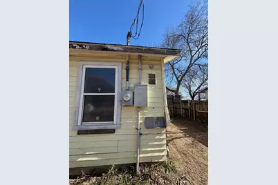 825 Clyde Street, White Settlement, TX 76108 - Photo 17