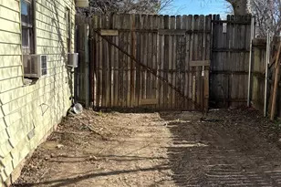 825 Clyde St, White Settlement, TX 76108 - Photo 19