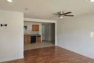 3077 Sunnyvale St, Dallas, TX 75216 - Photo 7