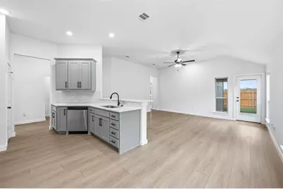 1408 Quail Creek Drive, Cleburne, TX 76033 - Photo 13