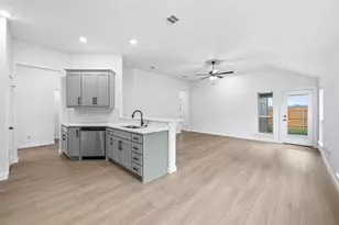 1408 Quail Crk Dr, Cleburne, TX 76033 - Photo 13